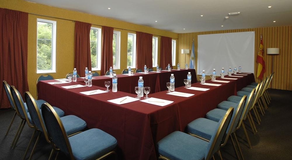 Los Acebos Ushuaia Hotel Екстер'єр фото