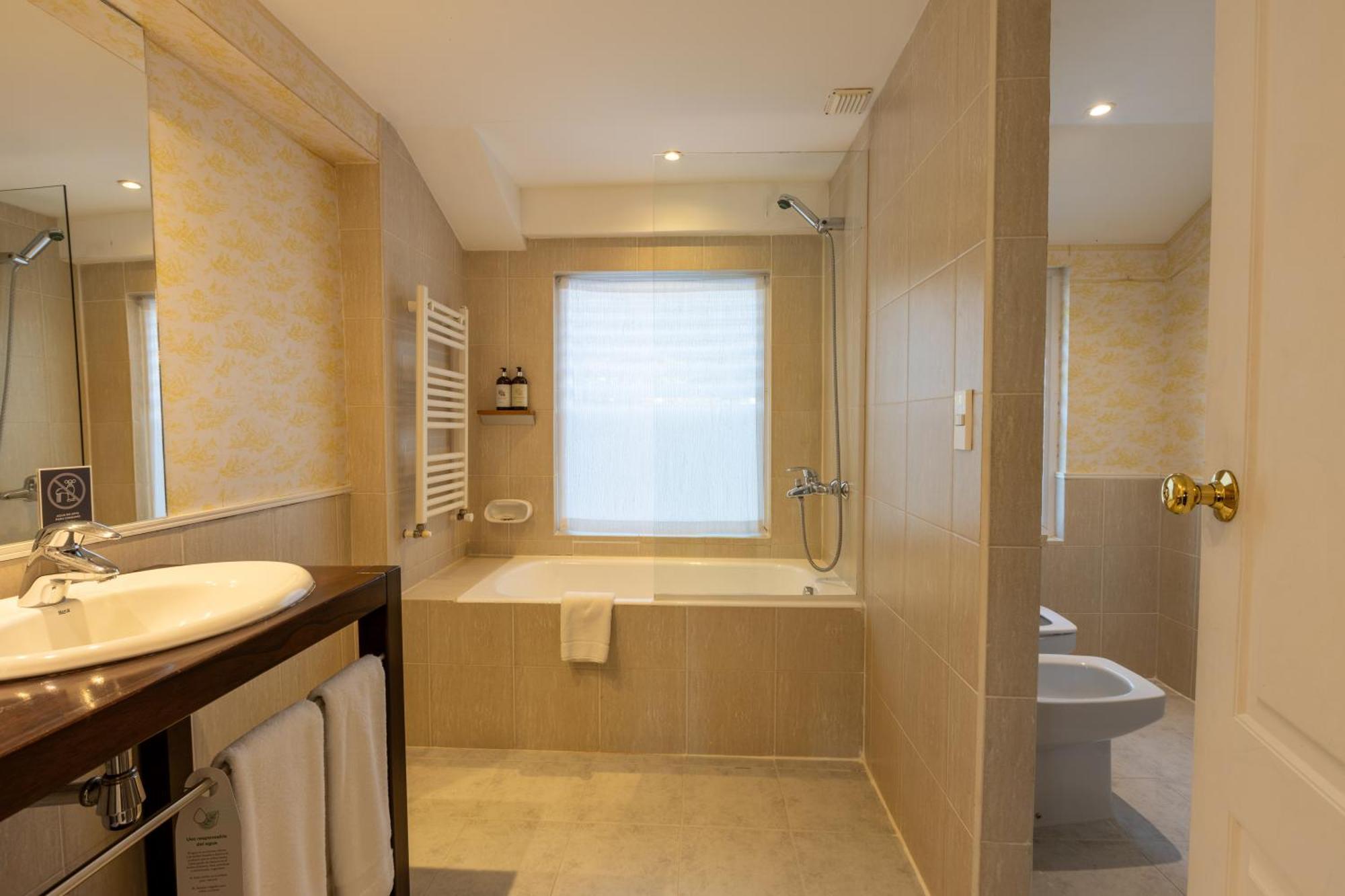 Los Acebos Ushuaia Hotel Екстер'єр фото