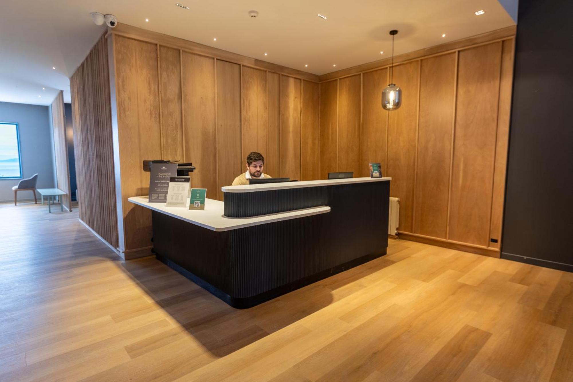 Los Acebos Ushuaia Hotel Екстер'єр фото
