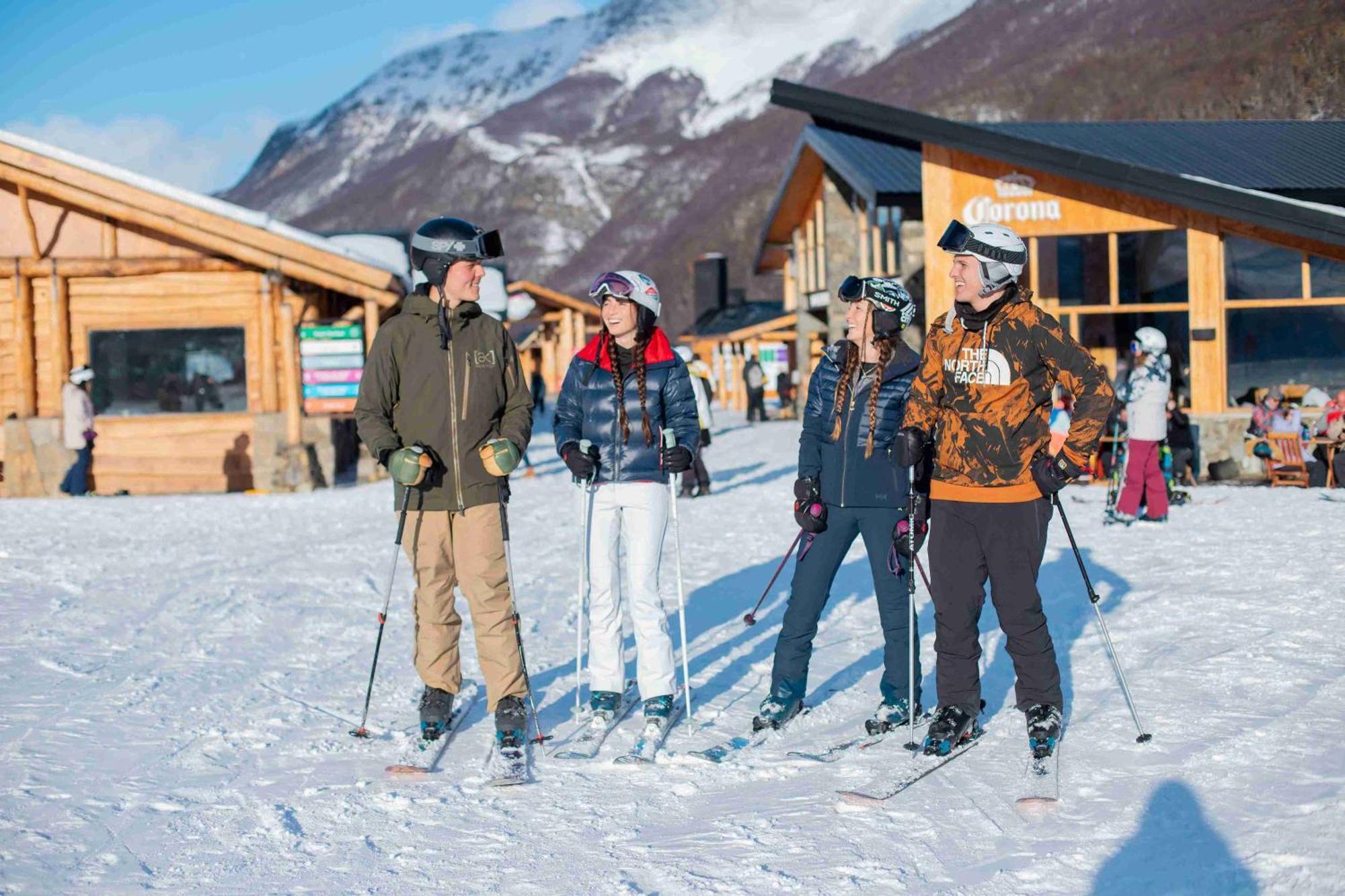 Los Acebos Ushuaia Hotel Екстер'єр фото